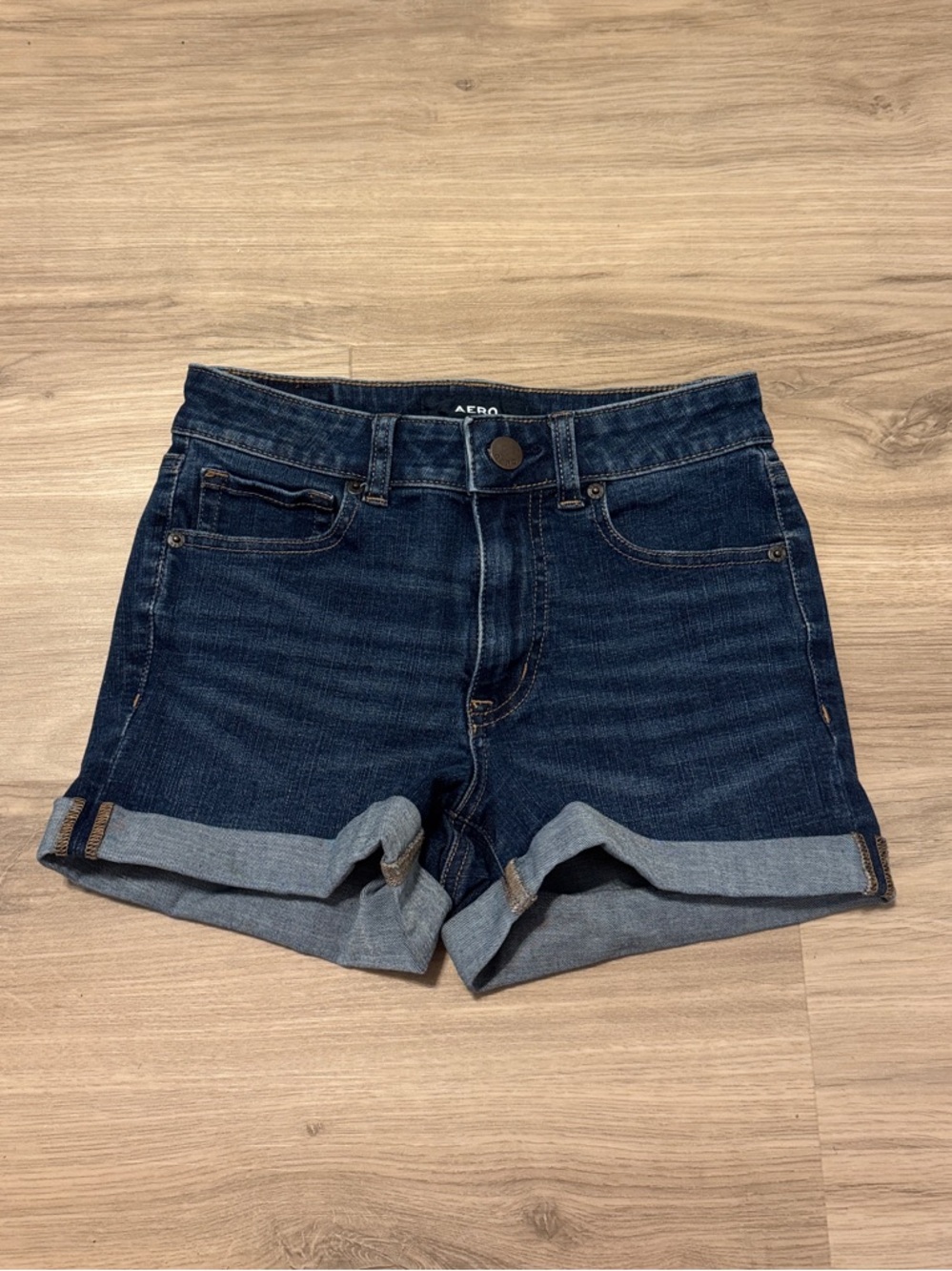 AERO Dark Rolled Cuff Denim Shorts - Women's Size 2